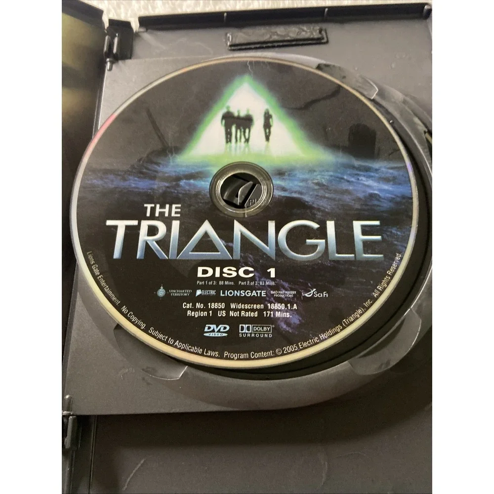 The Triangle Dvd 2-Disc Set Lenticular 2006 Sci‎ Fi Catherine Bell Lou Diamond - Picture 7 of 14